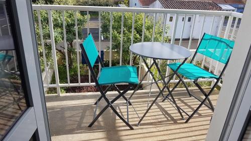 La Gueriniere Apartment | Studio pour 2, lumineux, 300m de la plage et vue sur mer