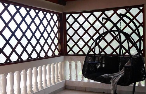 Libreville Apartment | Studio Sunset - Vue sur Mer/Pied dans l'eau