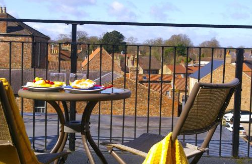 Ripon Apartment | Stunning 1 Bed Apt in Ripon centre - FREE PARKING - Yorkshire Accommodates