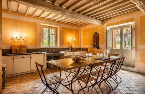 Camigliano Villa | Stunning private villa for 12 people with A/C, WIFI, private pool, TV and panoramic view