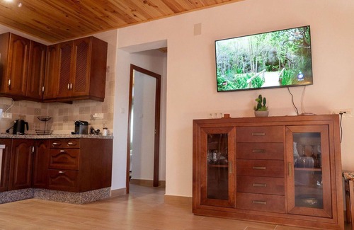 Cabra Villa | Stunning private villa for 4 guests with WIFI, private pool, A/C, TV, terrace and pets allowed