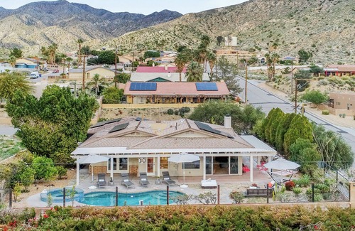Desert Hot Springs House | Stunning Views, Designer Interiors, Pool+Spa,Games