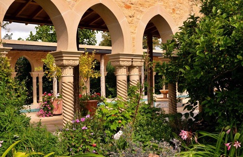 Kingham House | Stunning villa for 6 people with pool, WIFI