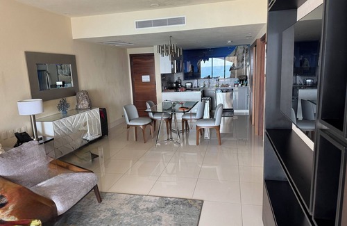San Jose del Cabo Hotel | Stunningly beautiful new property on the beach!