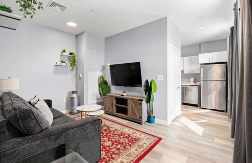 Everett Apartment | Stylish 1BR Near Encore 5794