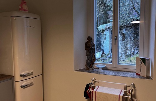 Dizzasco Cottage | Stylish house on Lake Como, ideal for an active couple, preferably with a dog