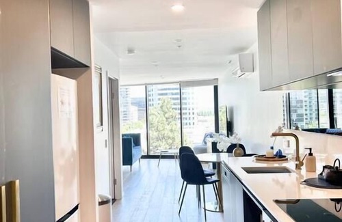 Canberra City Centre Apartment | Stylish pad in Canberra’s CBD