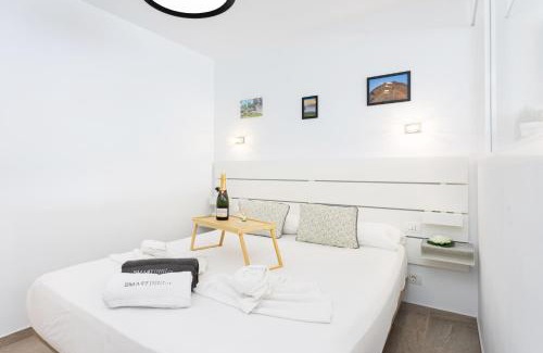 Callao Salvaje Apartment | Sueño Azul FRONT MER
