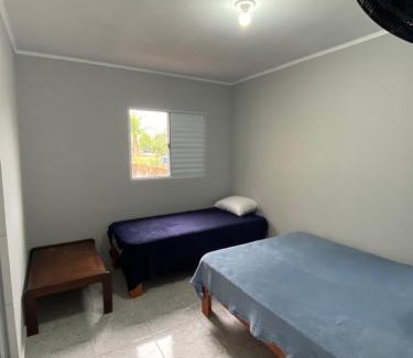 Indaia House | Suite 6 a 3 quadras da praia