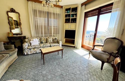 Ospedaletti Apartment | Suite A 2 passi dalla Spiaggia - Ospedaletti