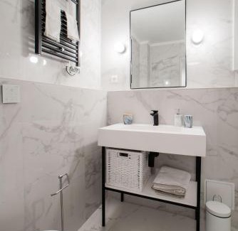 Saint-Thomas-d'Aquin Apartment | SUITE DESNOS : au cœur de la Rive Gauche, neuf, design, 2 personnes