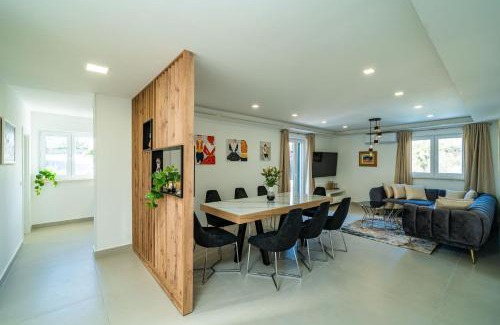 Gromaca House | Suite Petmat