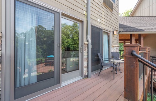 Thayerville Apartment | Suites at Silver Tree: A125 Studio Lake View