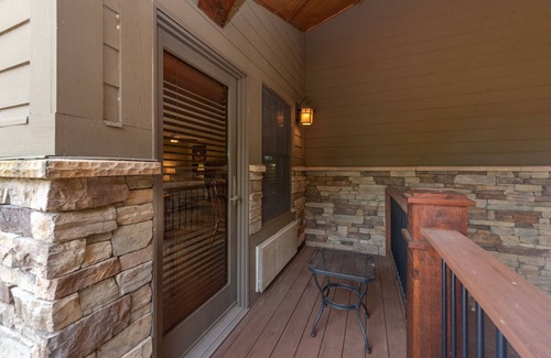 Thayerville Apartment | Suites at Silver Tree: A125 Studio Lake View