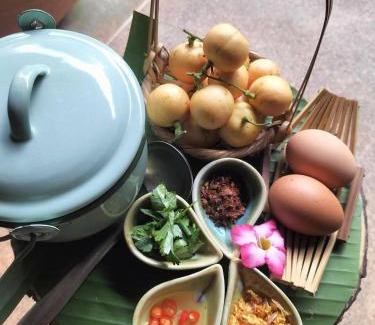 Wang Thong House | Sum sumbuy ซำ ซำบาย โฮมสเตย์