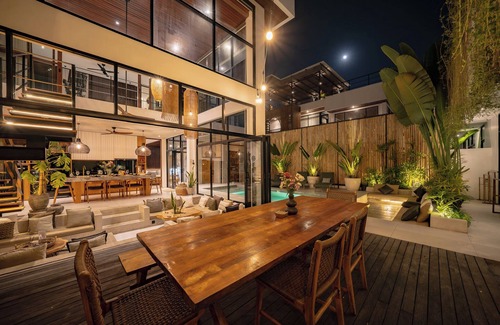 Munggu Villa | Summer Breeze Villa Pererenan