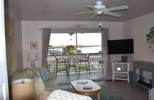 Steinhatchee Condo | Sunset Paradise on the Gulf of Mexico #199. NO CLEANING FEES!