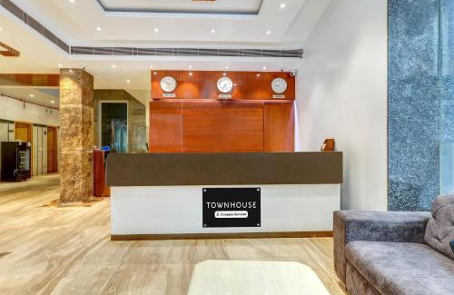 Paharganj Hotel | Super Townhouse Arakashan Road Paharganj formerly Mohan international
