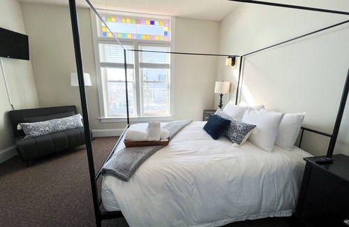 Bayfield Hotel | Superior Suite @ The Bayfield Guest House