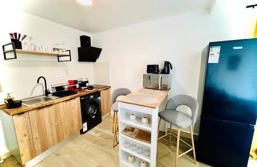 Sainte-Clotilde Apartment | T2 ILONA - neuf, 8min airport