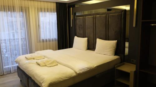 Old Town Hotel | TALLES CITY HOTEL