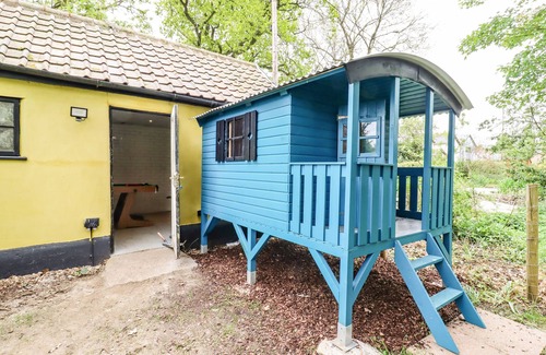 Bury St Edmunds House | The Abbey Cottage