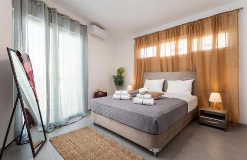 Kallithea Apartment | The Aristotelian Suites by Athens Stay