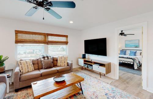 Toilla Segunda House | The Beach Sunflower