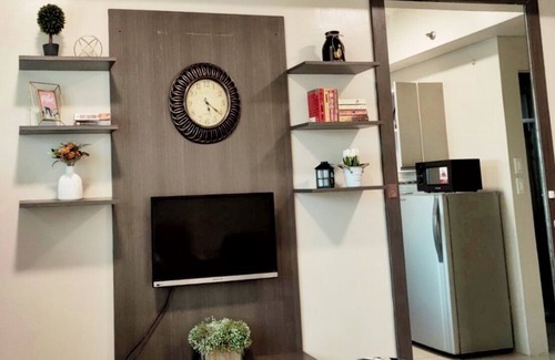Legazpi Village House | The Beacon Makati by Cozi Condotels