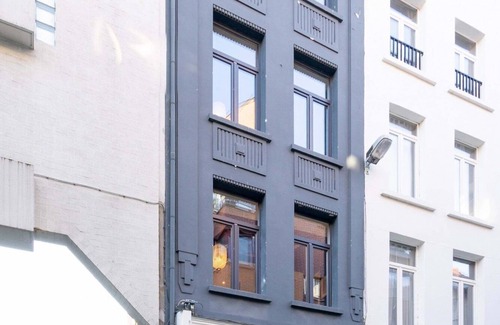 Sint-Andries Apartment | The Blue Parrot in Antwerp