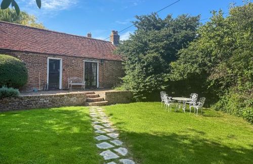 Westmarsh House | The Bothy