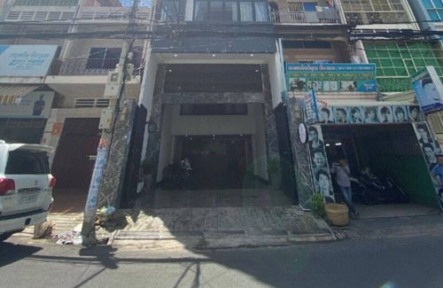 Prampir Makara Apartment | The Bright Apt 1