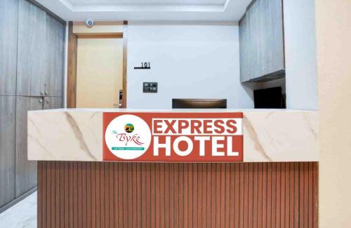 Rau Hotel | The Byke Express - Near Gopur Square