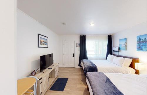 Kings Beach Ski Chalet | The Chalet at Kings Beach
