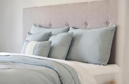 Ajax House | The Devineridge Executive House