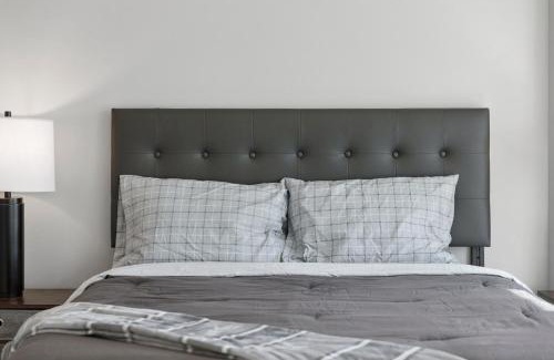 Ajax House | The Devineridge Executive House