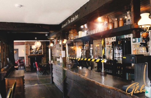 Sampford Peverell Hotel | The Globe Inn