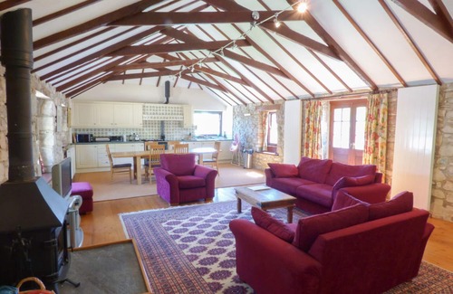 Saint Erth Praze Cottage | THE GRANARY, family friendly, character holiday cottage in Marazion