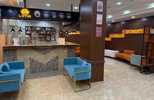 Seeb Hotel | The Grand Mirage Hotel