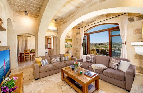 Ta' Għammar Apartment | The Hamlet 1 Holiday Home