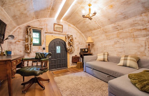 Edenfield Cabin | The Hobbit House in The Dell, Edenfield