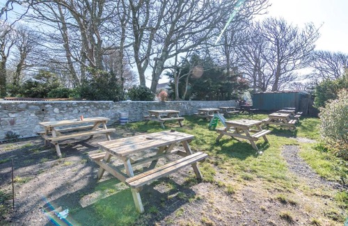Manorbier Hotel | The Keep