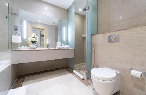 Deira Hotel | The Leela Hotel
