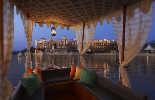 Udaipur District Hotel | The Leela Palace Udaipur