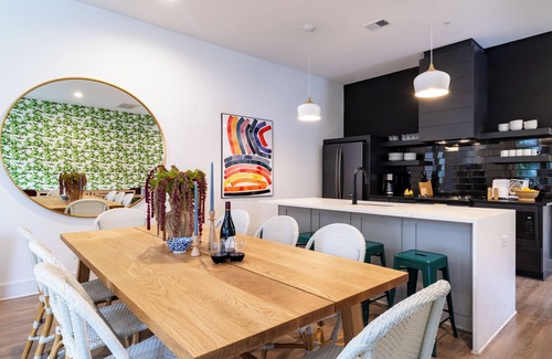 Germantown Apartment | The Magnolia #4 by AvantStay | Germantown, Balcony