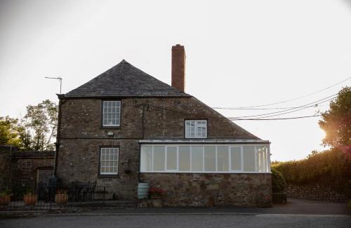 Bude House | The Manor