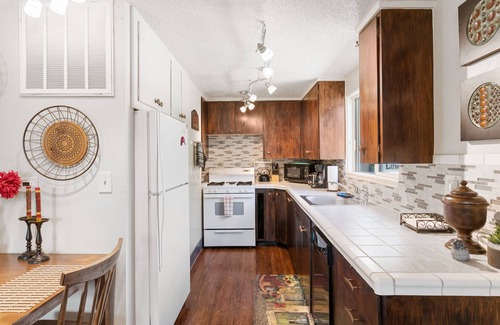 North End Apartment | The North End Haven (Pet friendly in beautiful Boise Idaho)