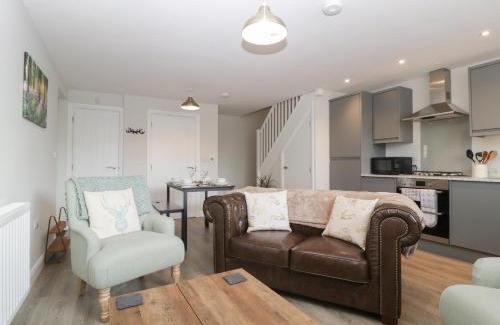 Cinderford House | The Old School