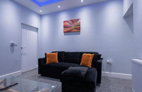 Burslem Apartment | The Orange County