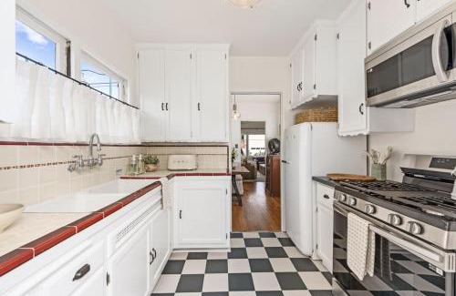 West Beach Apartment | The Patio Suite - The Marlowe Boutique Hotel